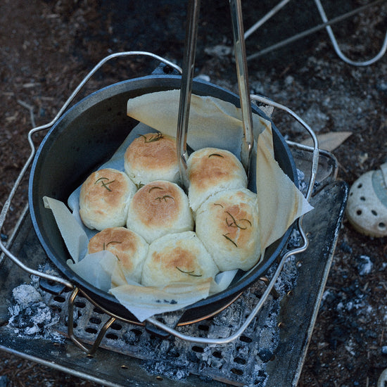 Cast Iron Oven 26cm - Snow Peak UK