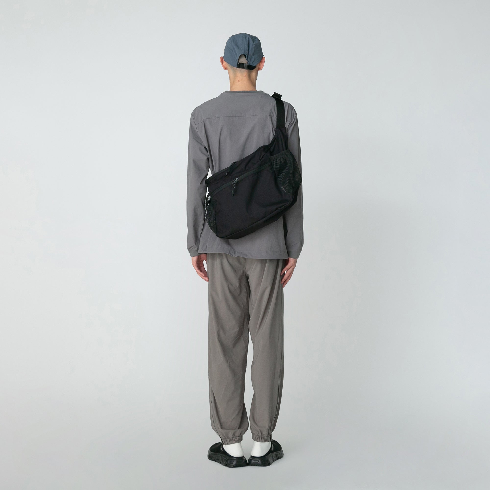 Everyday Use Middle Shoulder Bag - Snow Peak UK