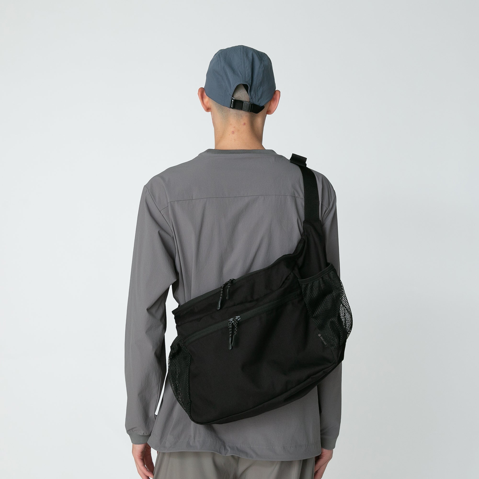 Everyday Use Middle Shoulder Bag - Snow Peak UK