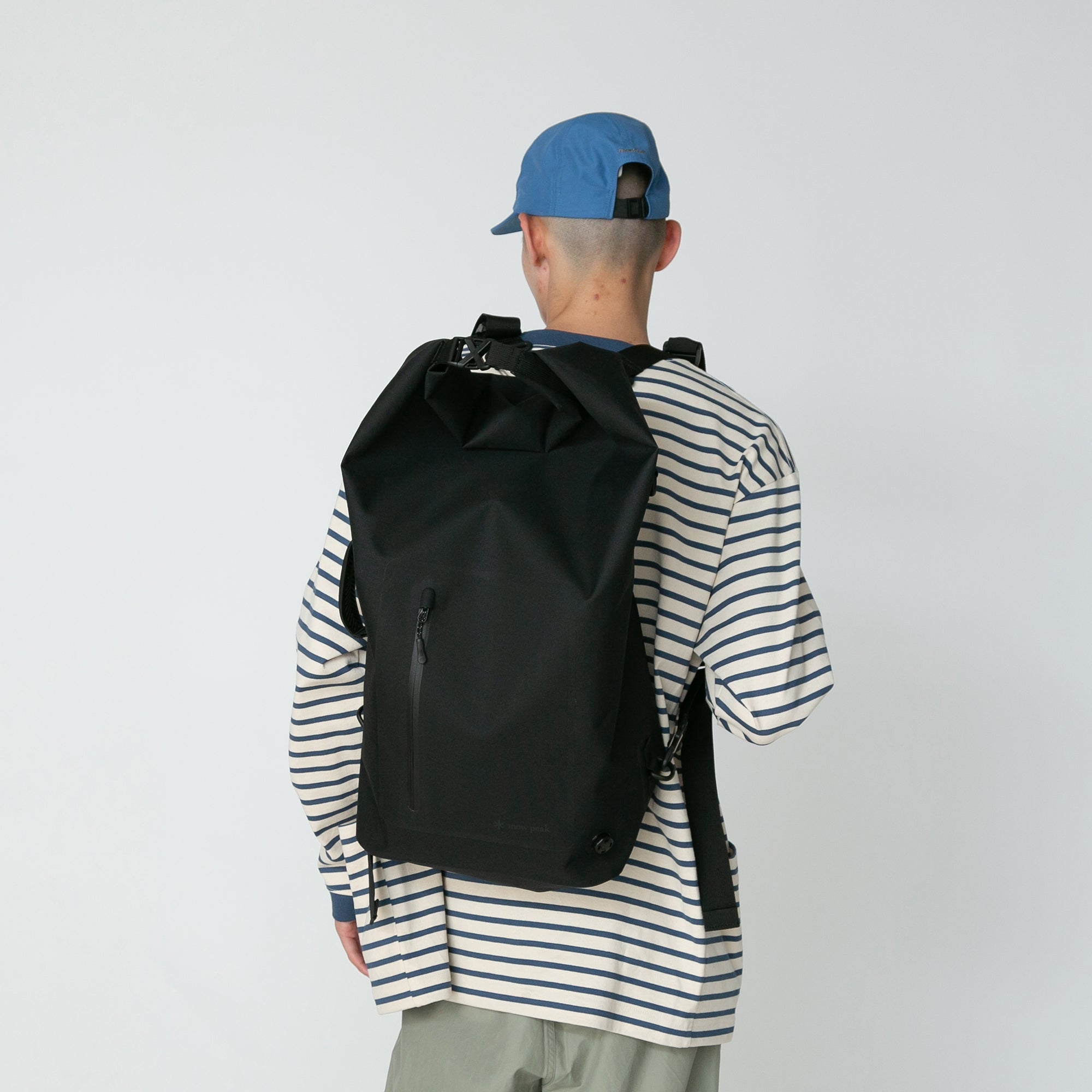 4Way Dry Bag M - Snow Peak UK
