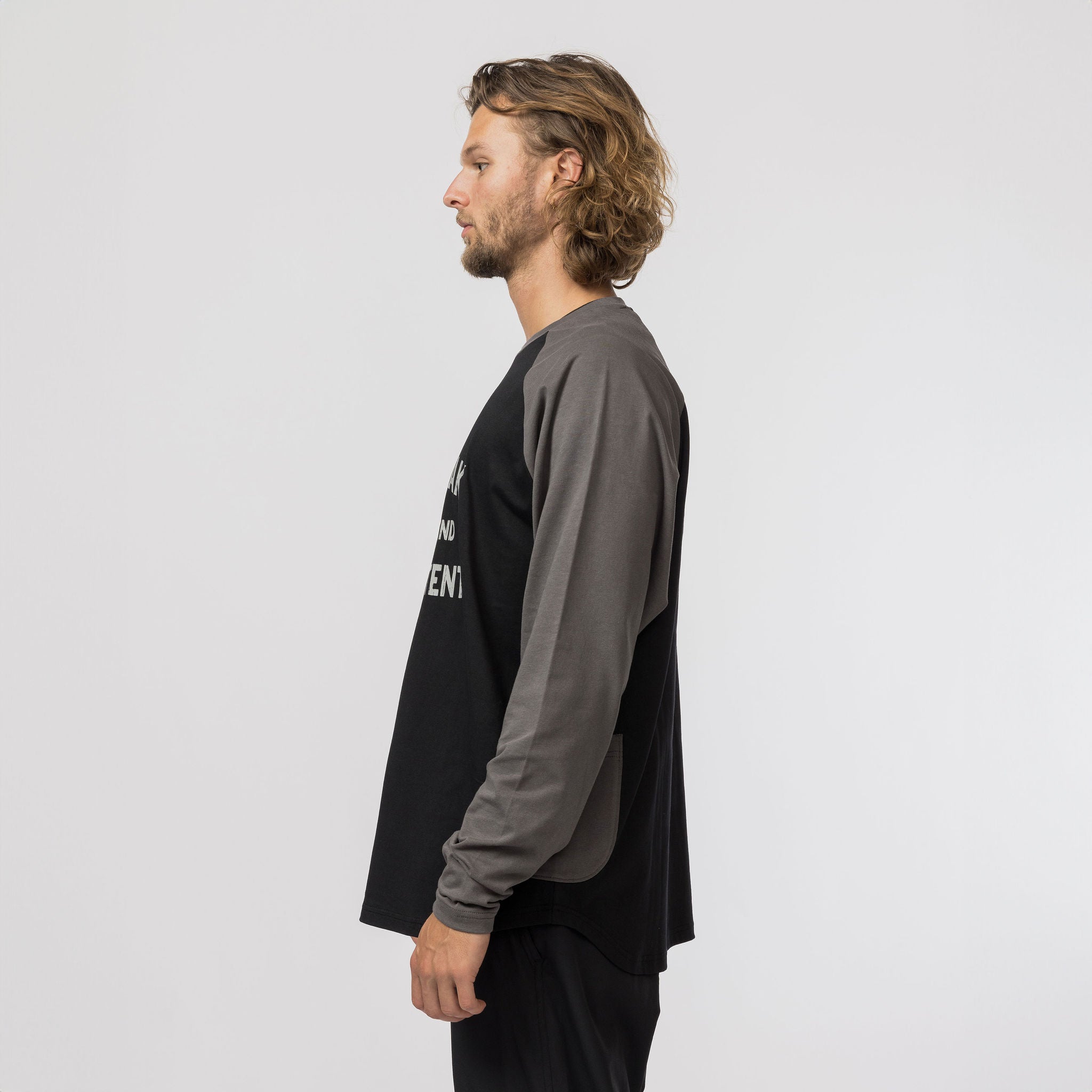Raglan Multi Color L/S T-Shirt - Snow Peak UK