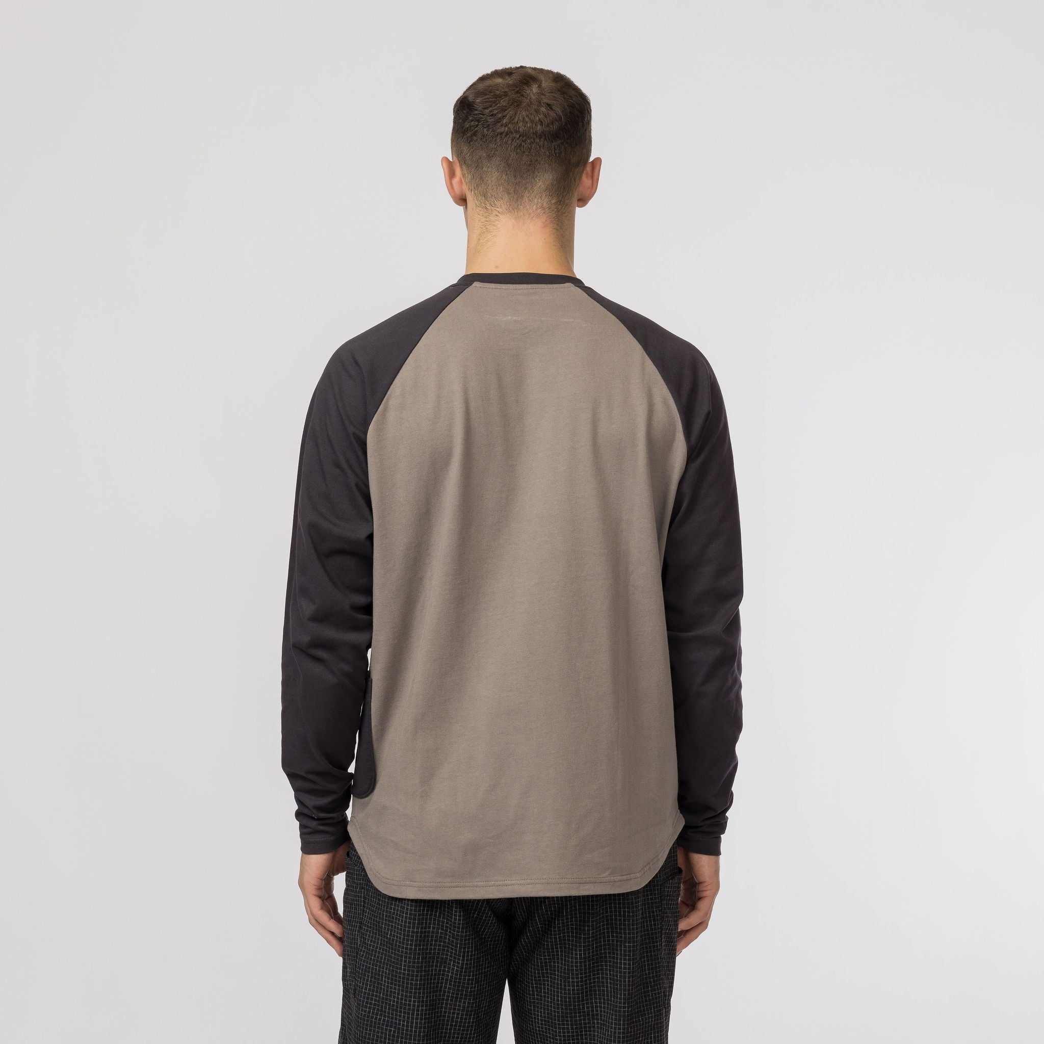 Raglan Multi Color L/S T-Shirt - Snow Peak UK
