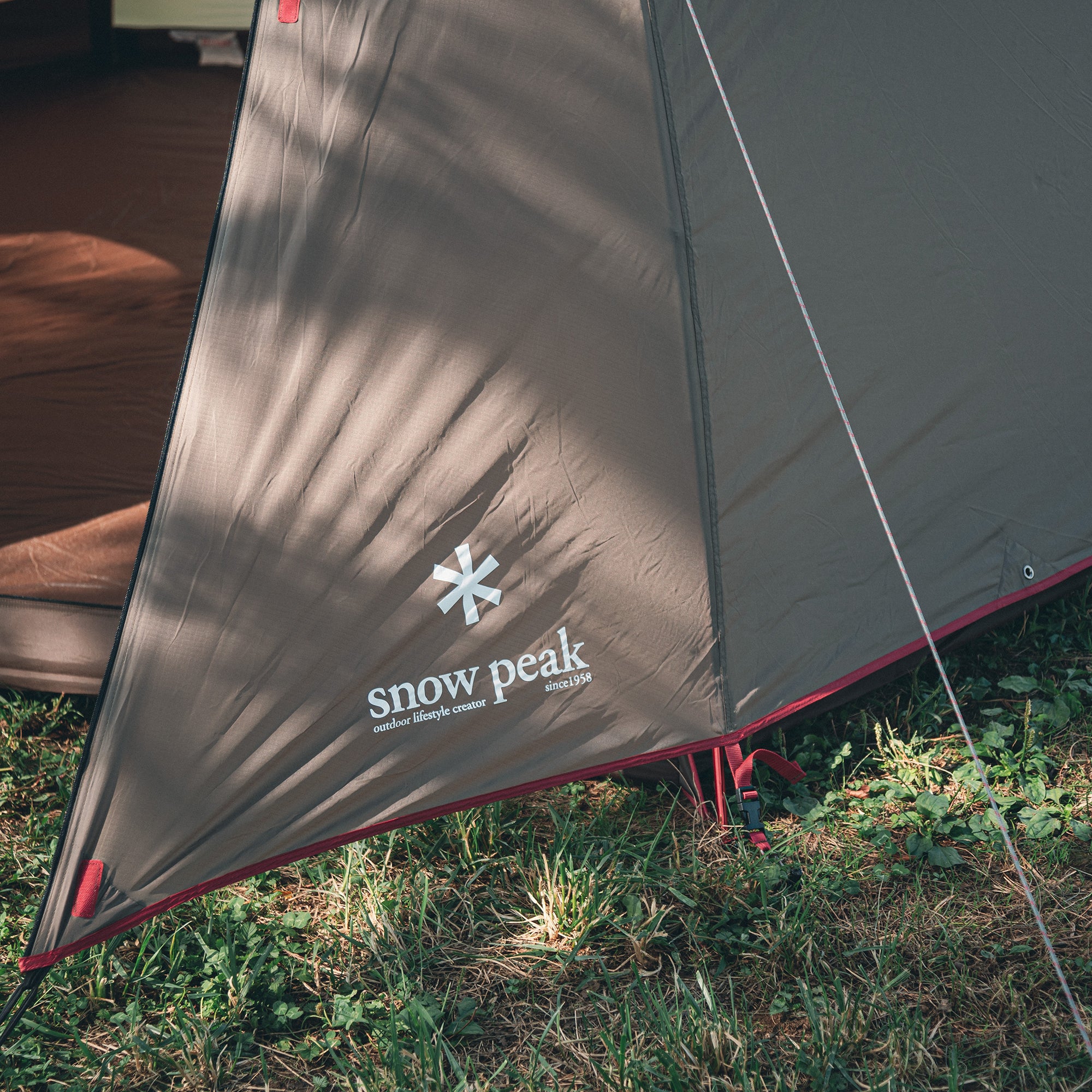 Land Breeze Pro.4 - Snow Peak UK