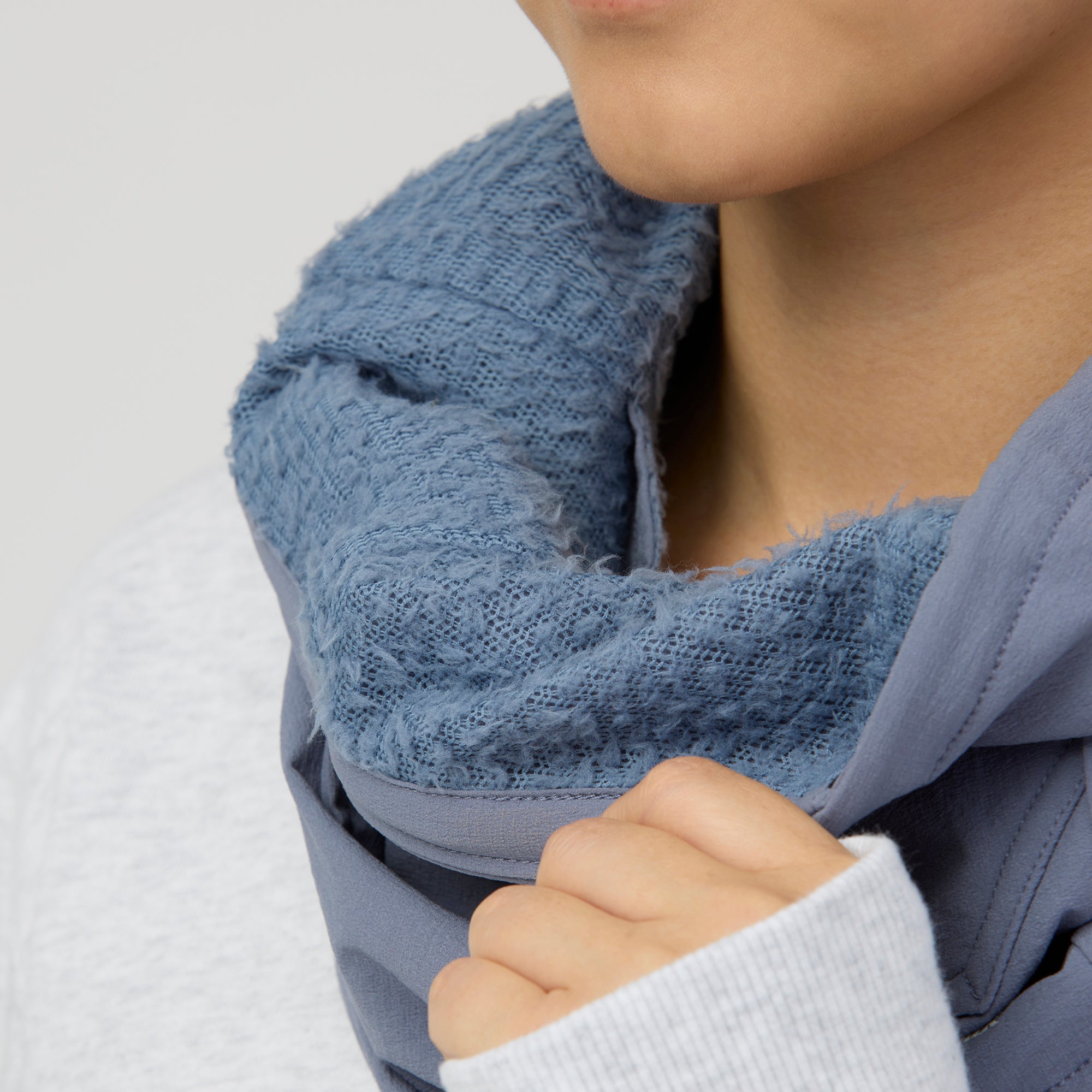 Breathable Insulated Neck Warmer - Snow Peak UK