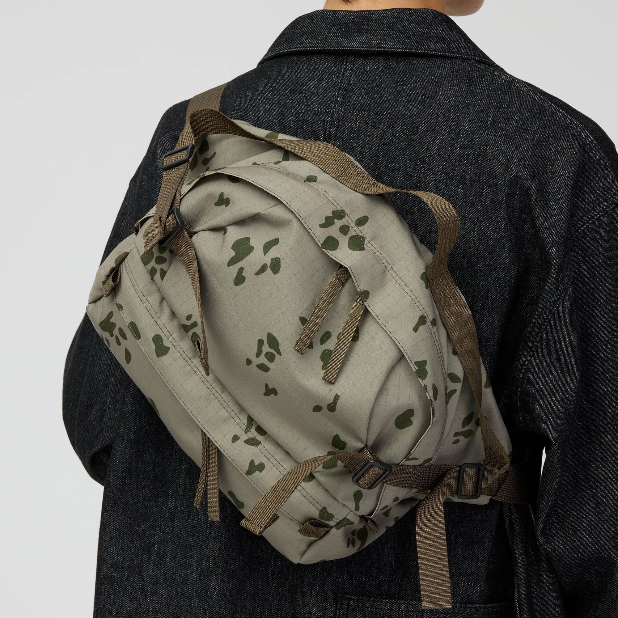 Reflective Night Camo Bag - Snow Peak UK