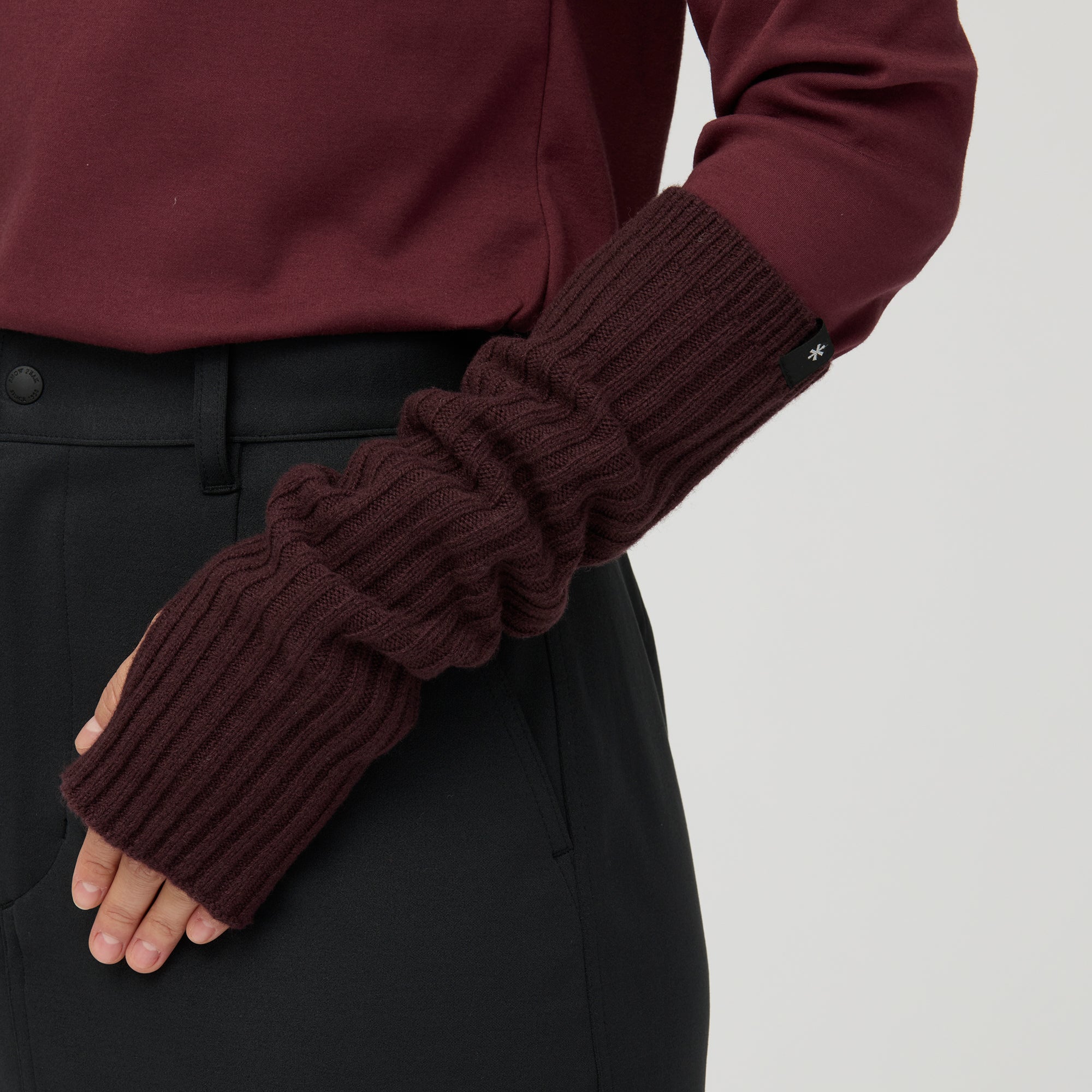 Knit Arm Warmer - Snow Peak UK