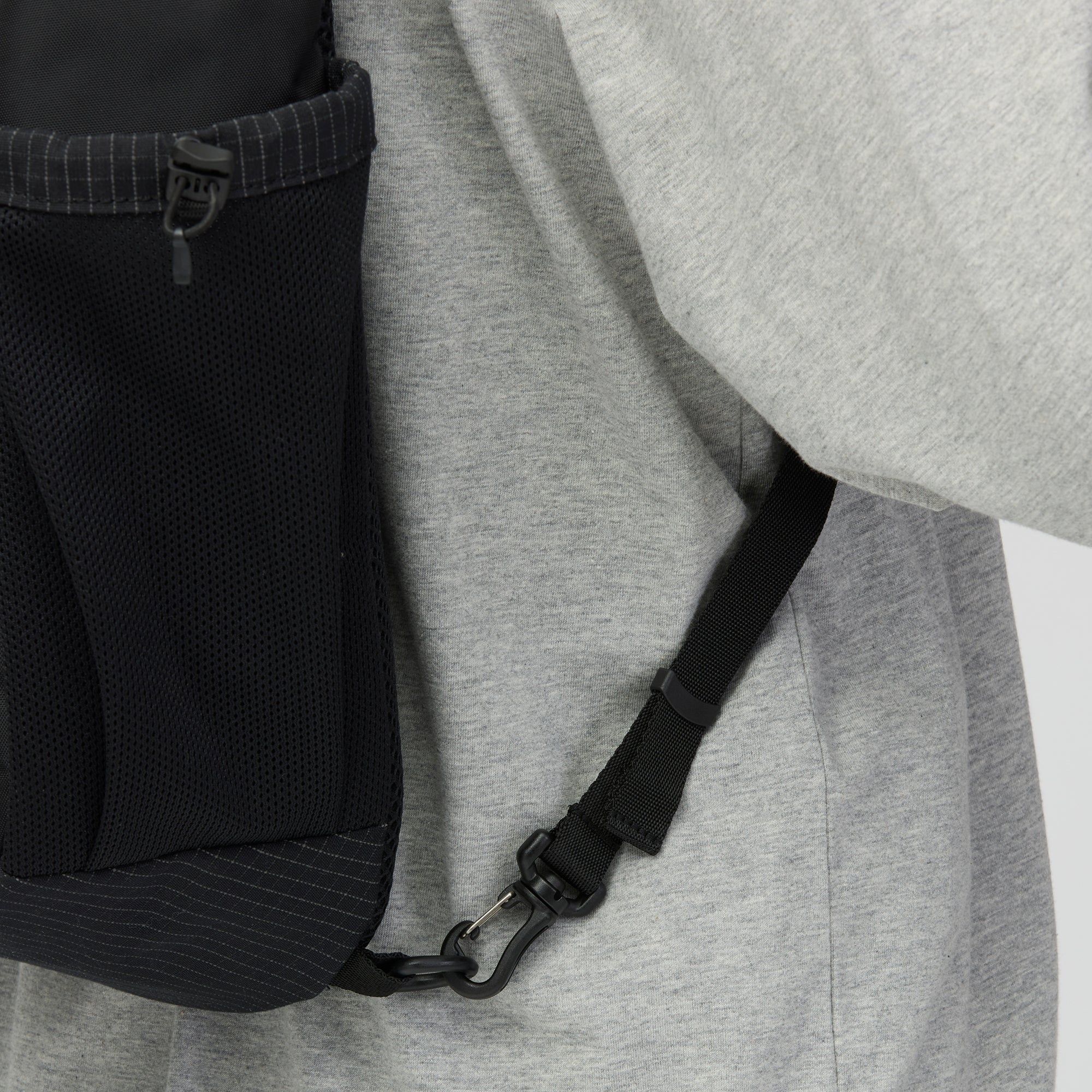 Grid Sling Bag