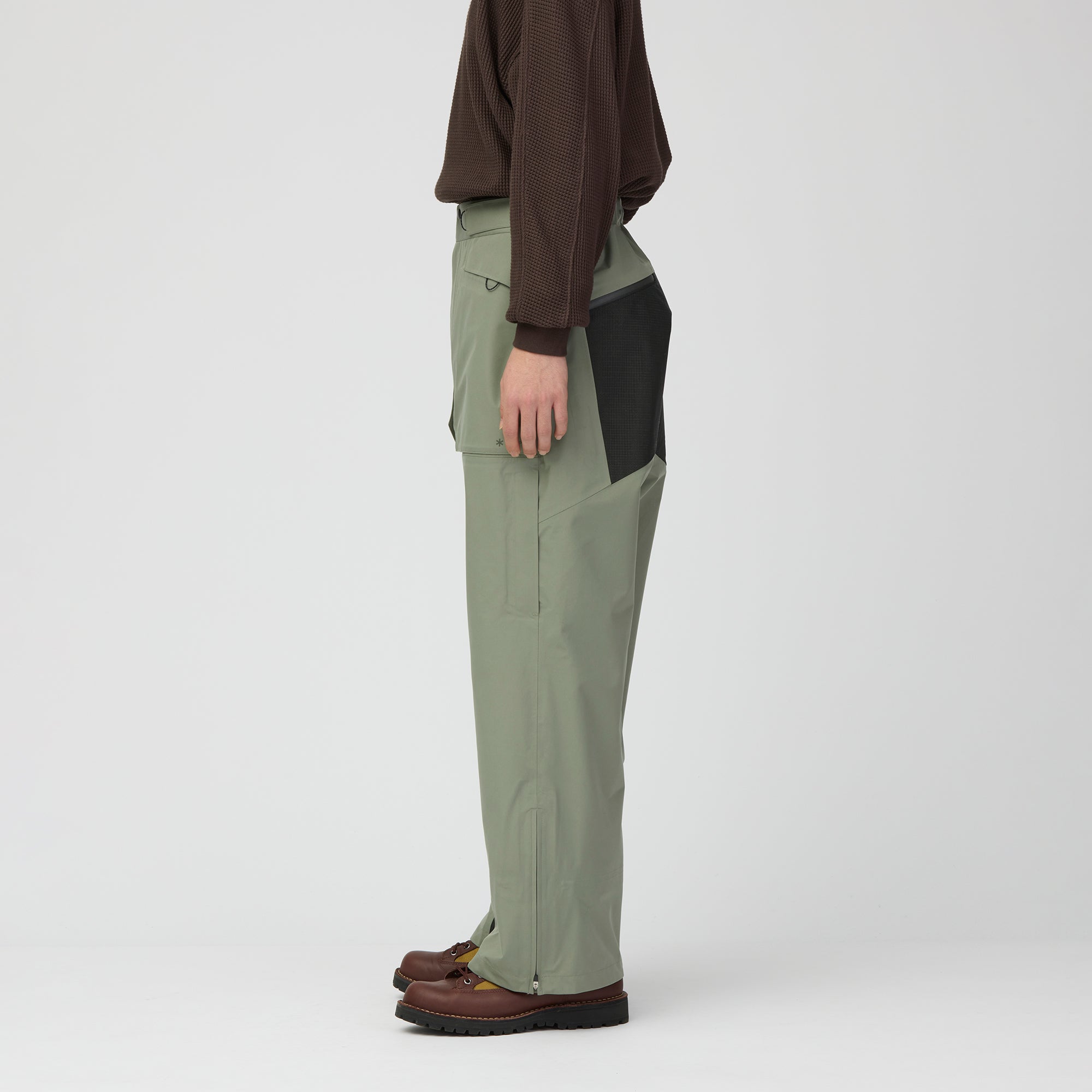 Peak Shell Pants