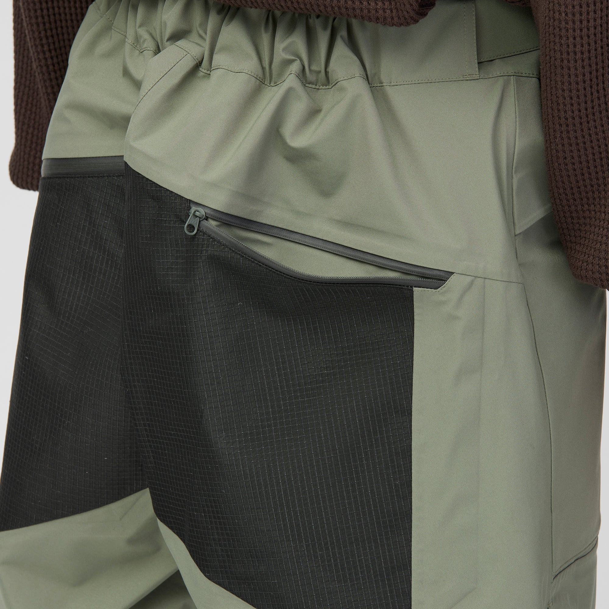 Peak Shell Pants