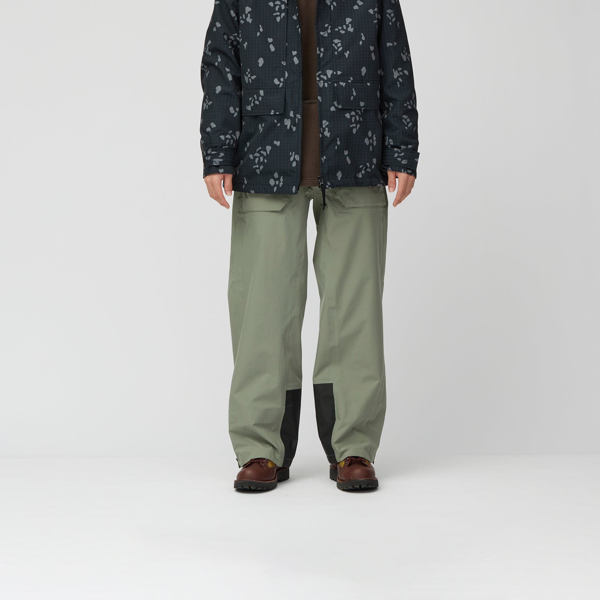Peak Shell Pants