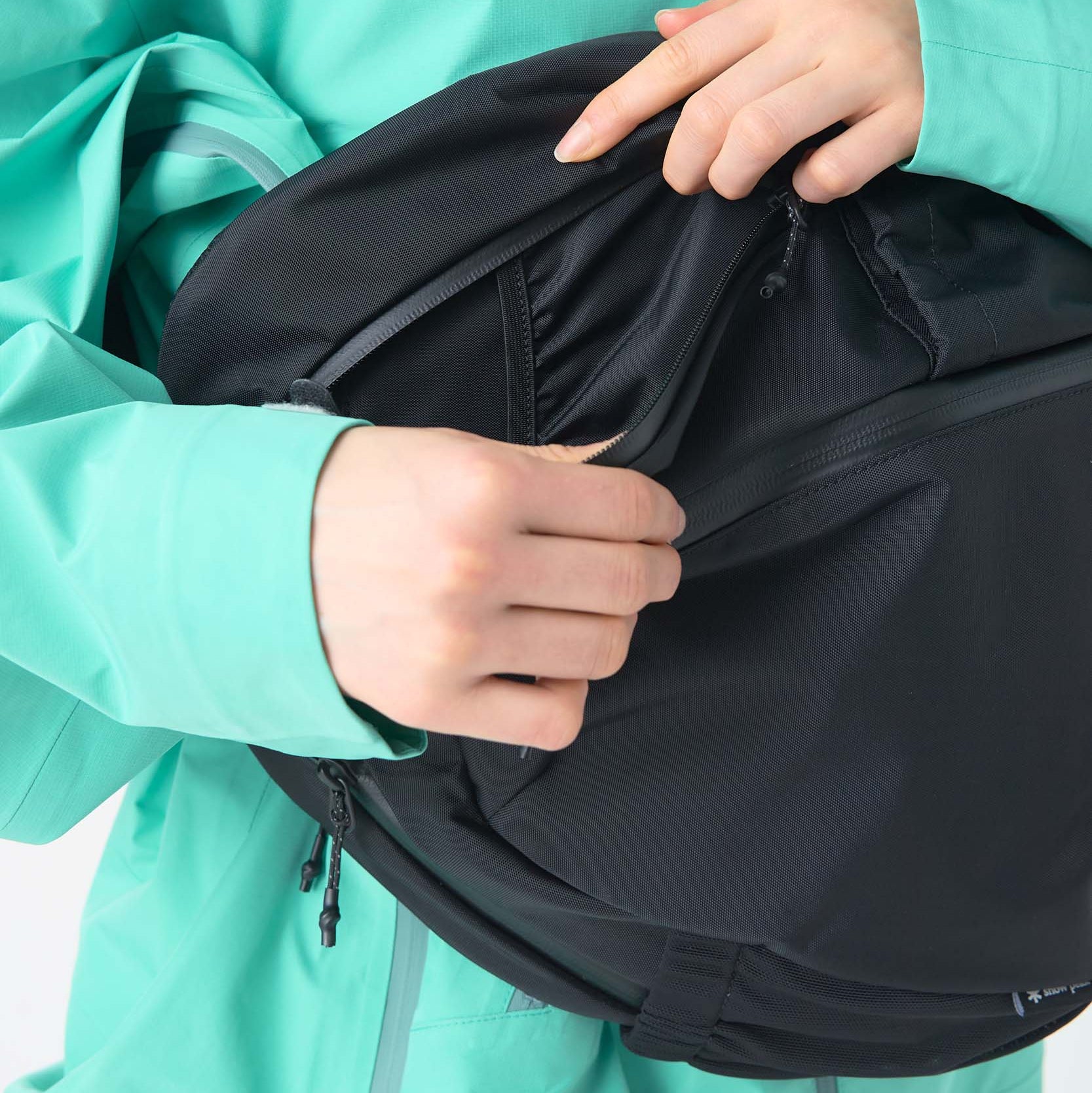 Anywhere Multi Shoulder Bag - Snow Peak UK