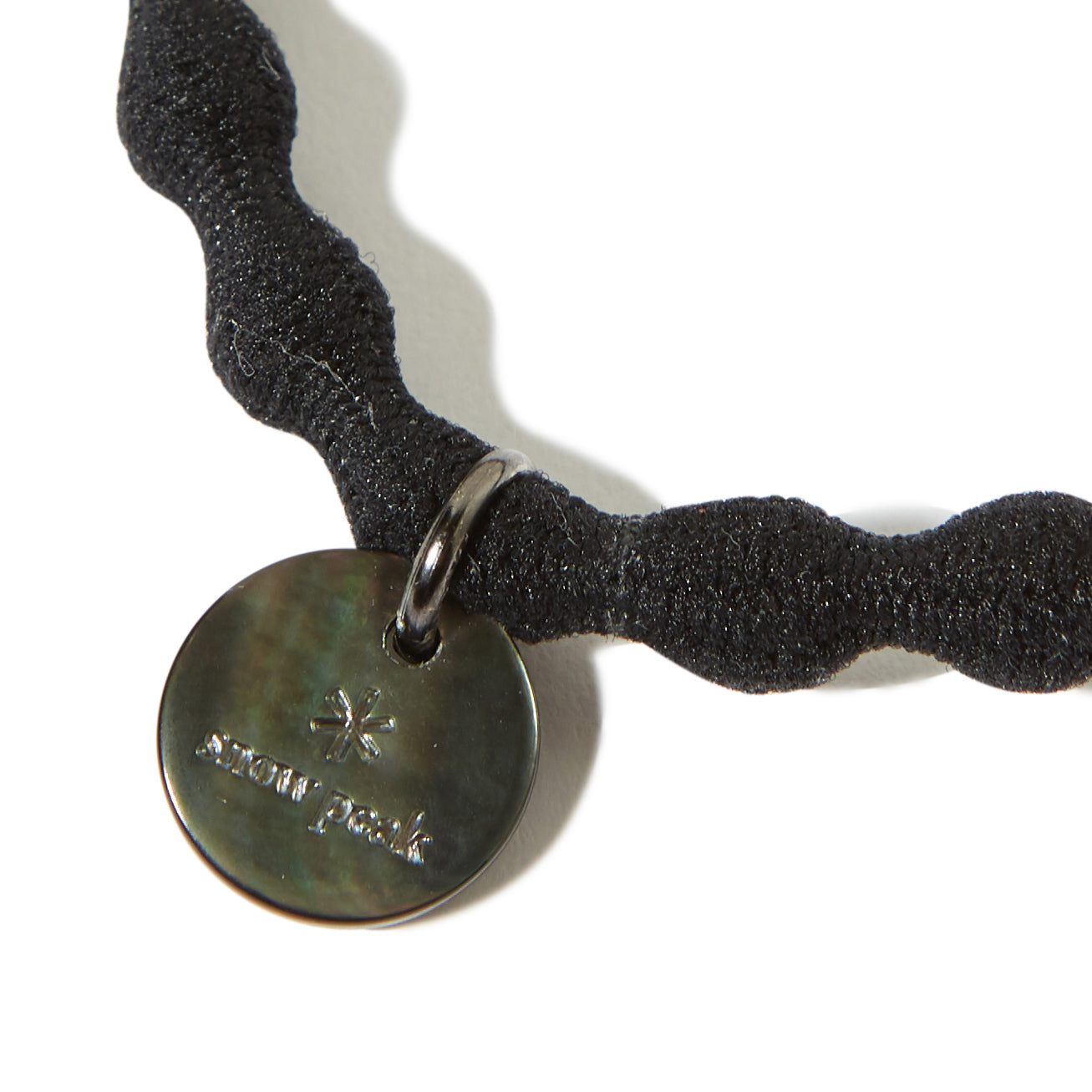 Logo-Charm Hair Tie Black AC-25SW40100019 - Snow Peak UK