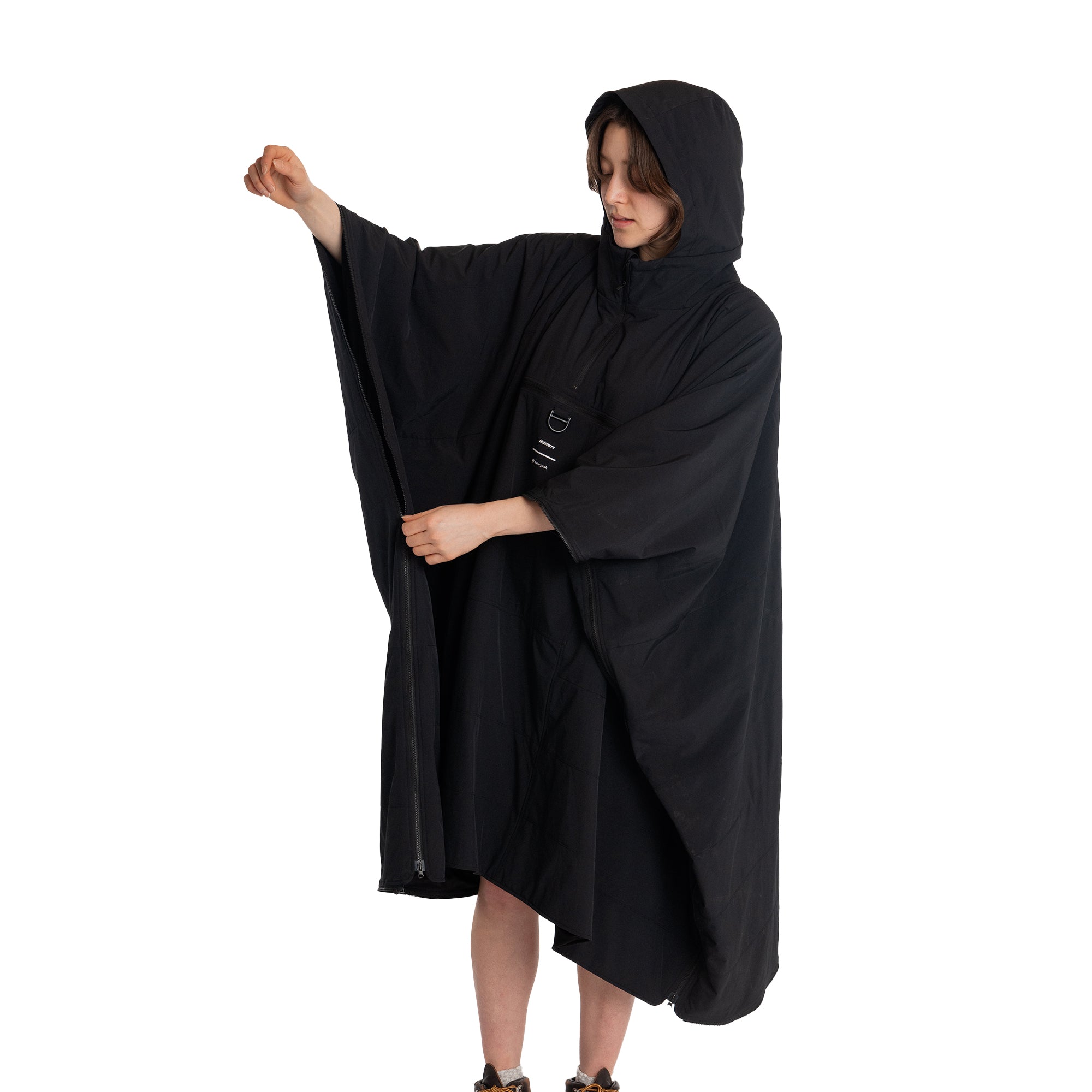 Snow Peak + Finisterre Poncho - Snow Peak UK