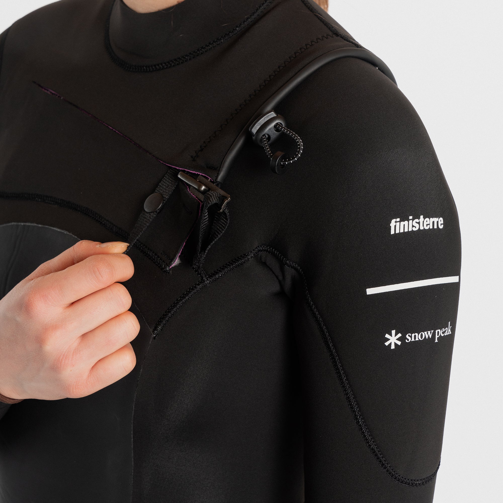 Snow Peak + Finisterre Women's 3mm Yulex Chest Zip Wetsuit - Snow Peak UK