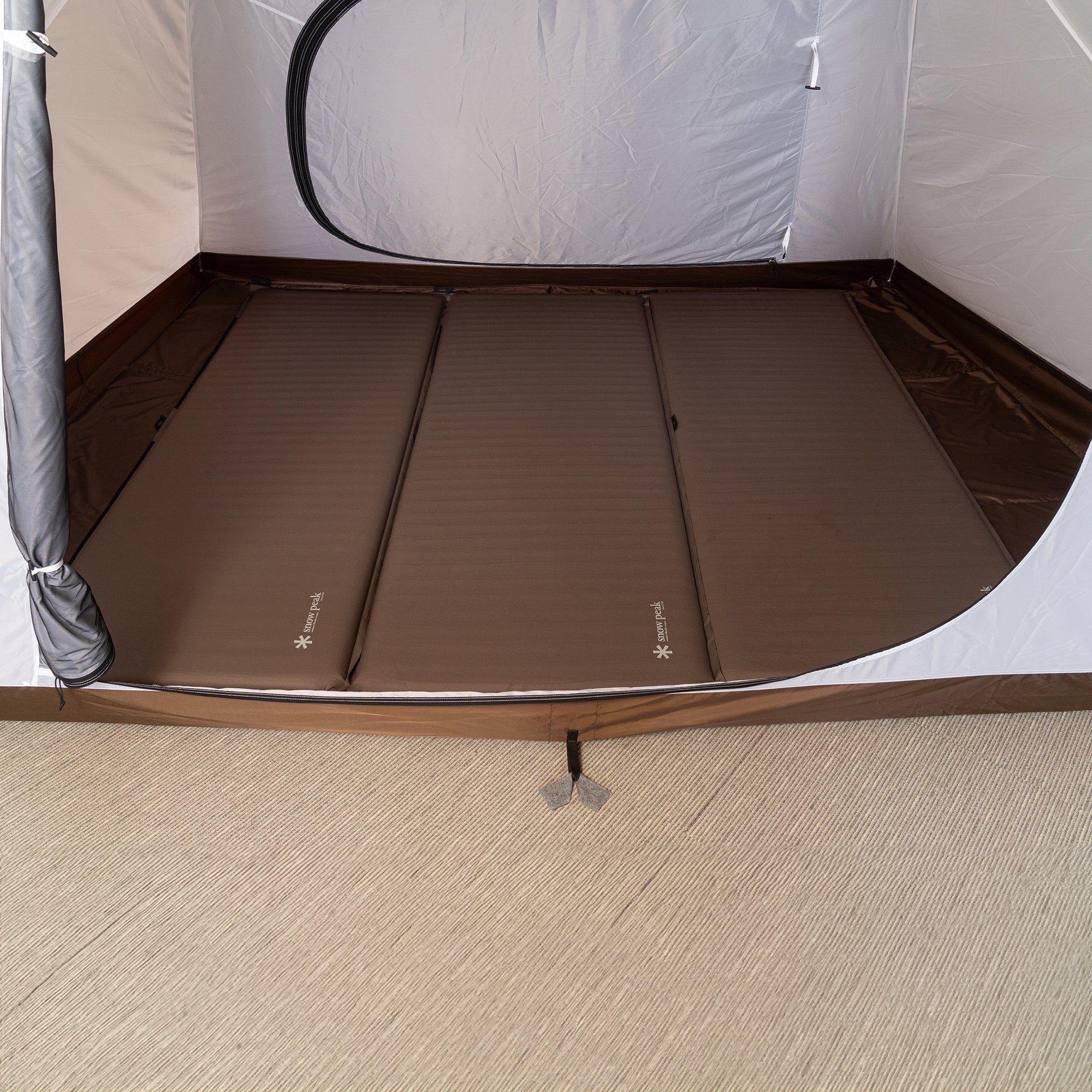 Land Nest Shelter Sleeping Bag Set - Snow Peak UK