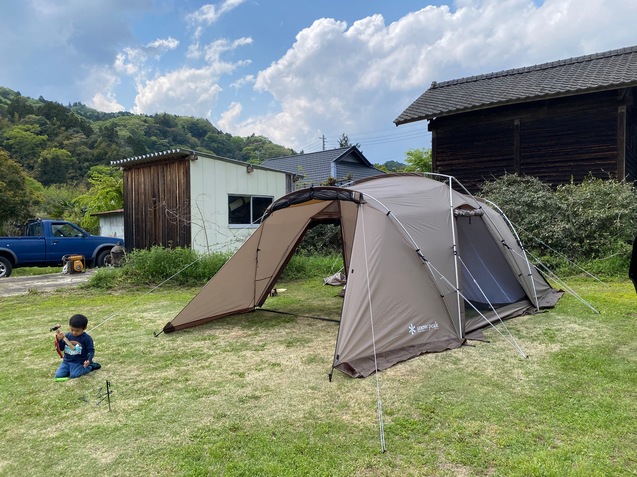 The Land Nest Shelter